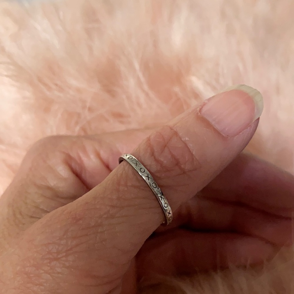 Sterling silver xoxo ring new without tags